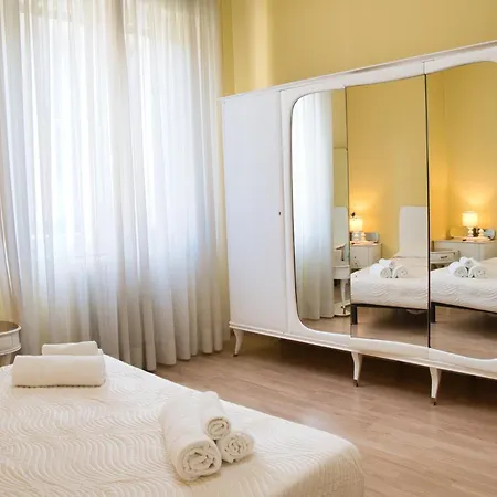 Spacious At * Mandello del Lario