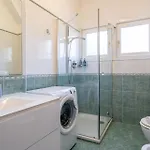Guzzi Lovers: La Perfetta A Mandello Apartmán *
