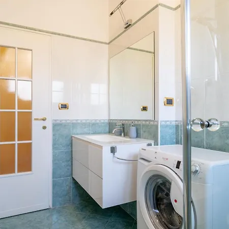 Spacious At Apartman *