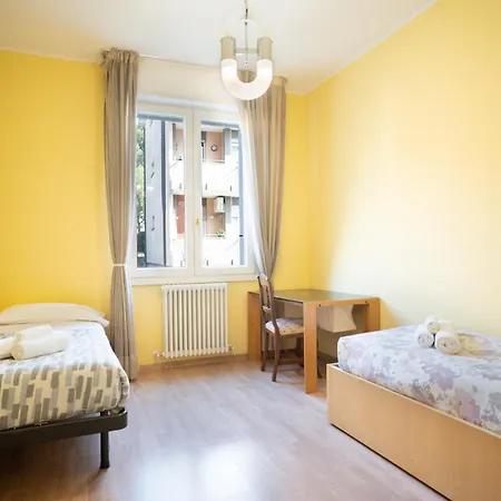 Guzzi Lovers: La Perfetta A Mandello Apartmán